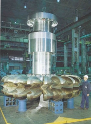 1_Ruota-e-albero-in-officina